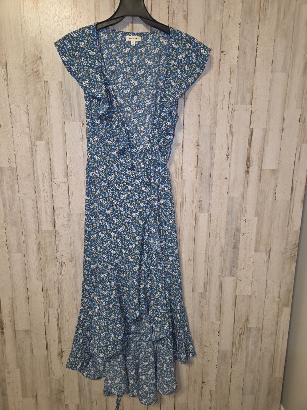 Max Studio size M Floral Ruffle Hi-Low Wrap Dress Sleeveless Long A-line